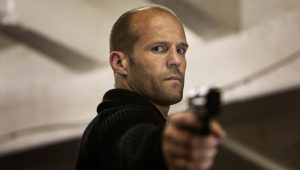 Aksiyon ve gerilim türünde dikkat çeken Mekanik filmi, izleyicilere heyecan