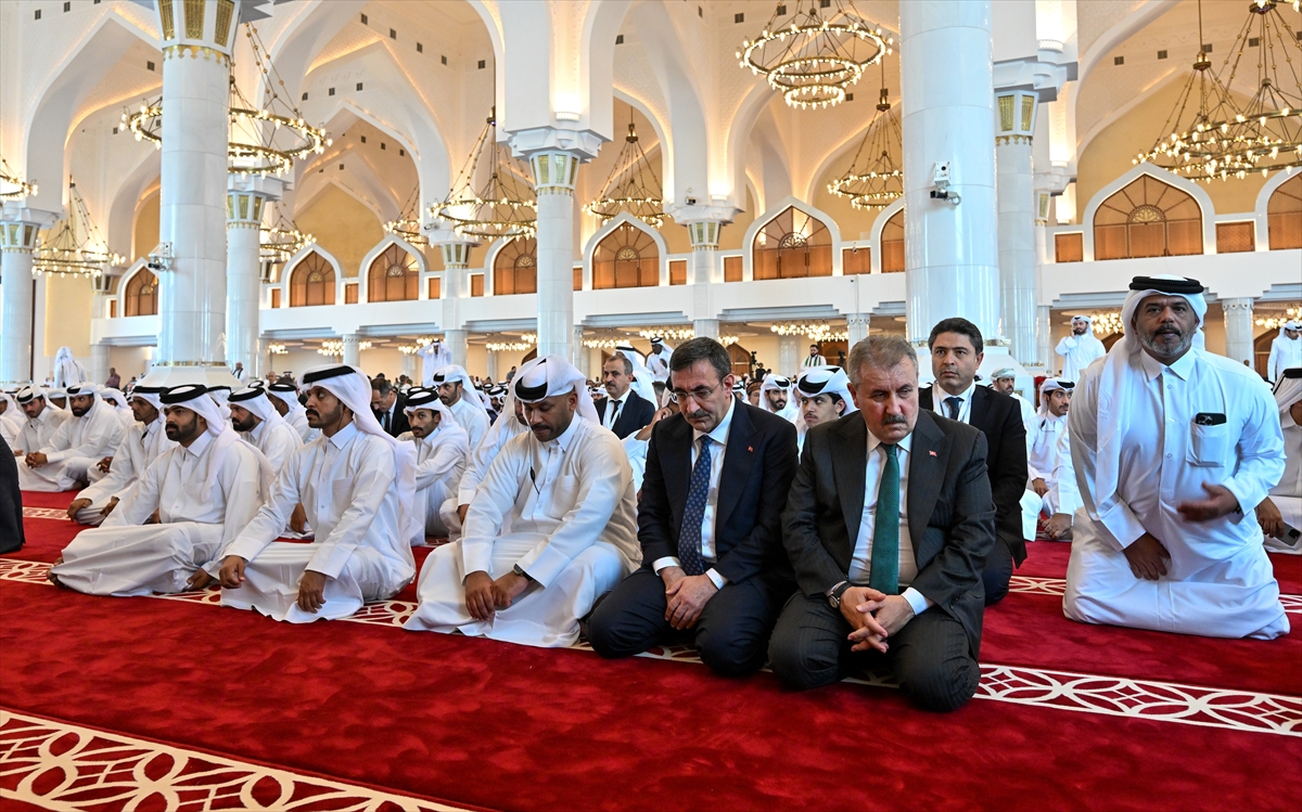 Dün akşam saatlerinde Tahran’dan Katar’a getirilen Haniye’nin cenazesi, hastane morgundan