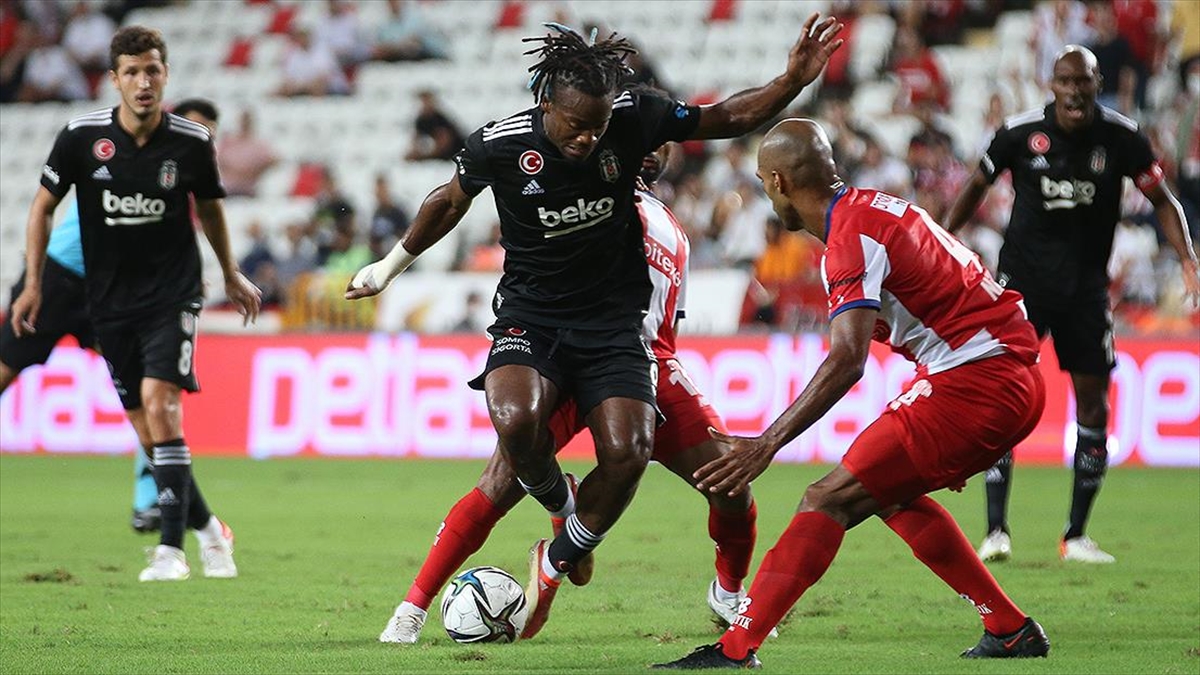 Beşiktaş - Antalyaspor Maçı Canlı İzle Taraftarium24, Justin TV Canlı Maç İzleme Ekranı beIN Sports 1