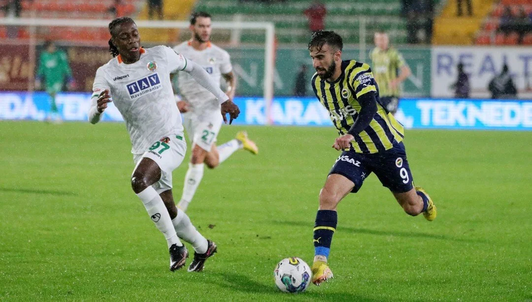 CANLI MAÇ İZLE Fenerbahçe-Alanyaspor CANLI İZLE beIN Sports 1 ŞİFRESİZ CANLI YAYIN İZLE Fenerbahçe vs. Alanyaspor maçı canlı izle