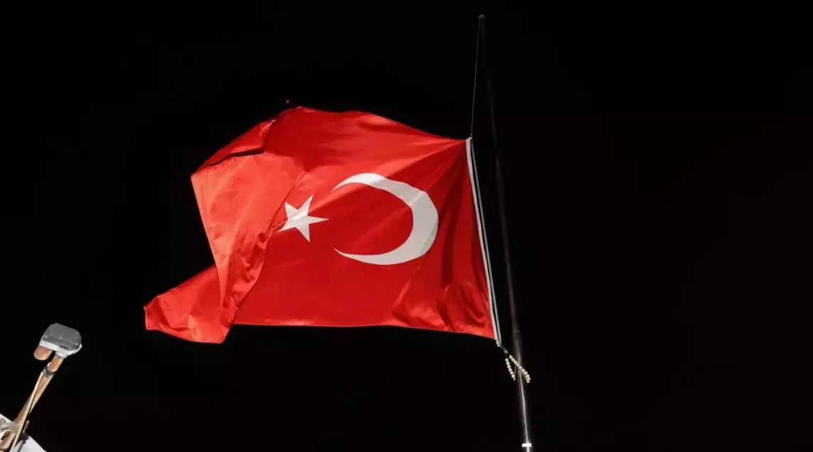 Milli yas nedir, anlamı nedir, kaç gün sürecek? Milli yas ne zaman hangi gün başlar, ne zaman bitecek, resmi tatil mi?