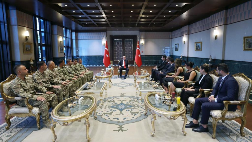 Cumhurbaşkanı Erdoğan Sporcuları Kabul Etti
