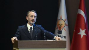 Cumhurbaşkanlığı İletişim Başkanı Fahrettin Altun, AK Parti Genel Merkezi’nde İnsan