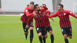 Çorum Belediyespor-Fatih Karagümrük maçı, futbolseverlerin merakla beklediği karşılaşmalardan biri. Maçın