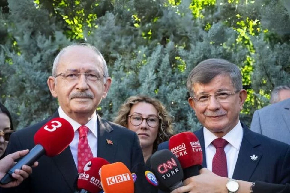 Eski CHP Genel Başkanı Kemal Kılıçdaroğlu, eski İYİ Parti Genel