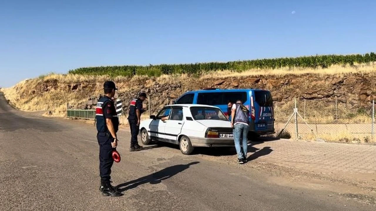 Narin Güran Bulundu mu? Diyarbakır İl Jandarma Komutanı Açıkladı! Narin Güran Bulundu mu? Diyarbakır İl Jandarma Komutanı Açıkladı!