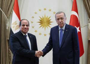 Cumhurbaşkanı Recep Tayyip Erdoğan ve Mısır Cumhurbaşkanı Abdulfettah es-Sisi, ortak