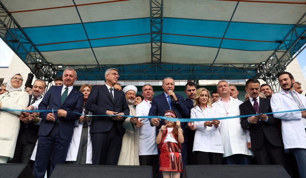 Cumhurbaşkanı Erdoğan: Lafla Çevrecilik Yapmıyoruz