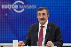 Anadolu Ajansı Editör Masası’na konuk olan Cumhurbaşkanı Yardımcısı Cevdet Yılmaz,