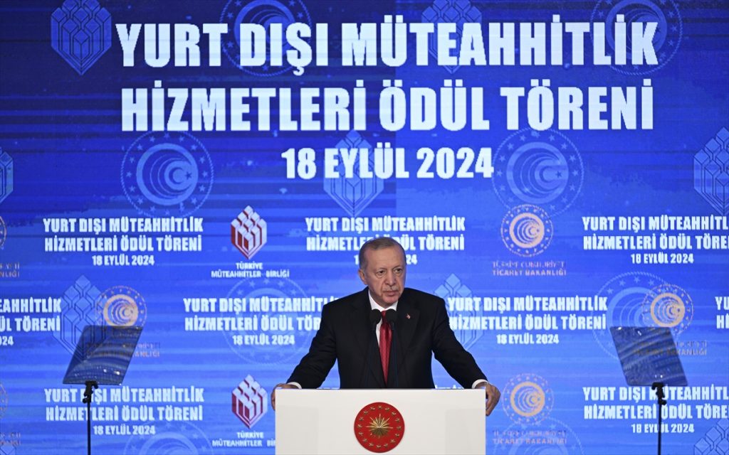 Erdoğan: Anayasa'nın İlk 4 Maddesiyle İlgili Bir Tartışma Yok