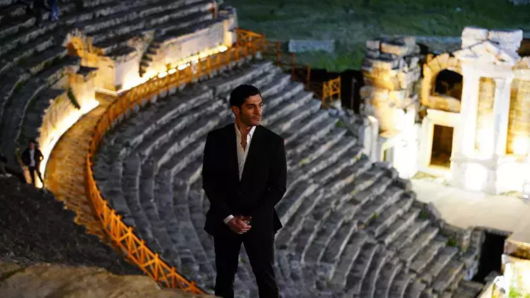Bir Gece Masalı Çekim Yeri Neresi? Başrolde Hangi Oyuncular Var?