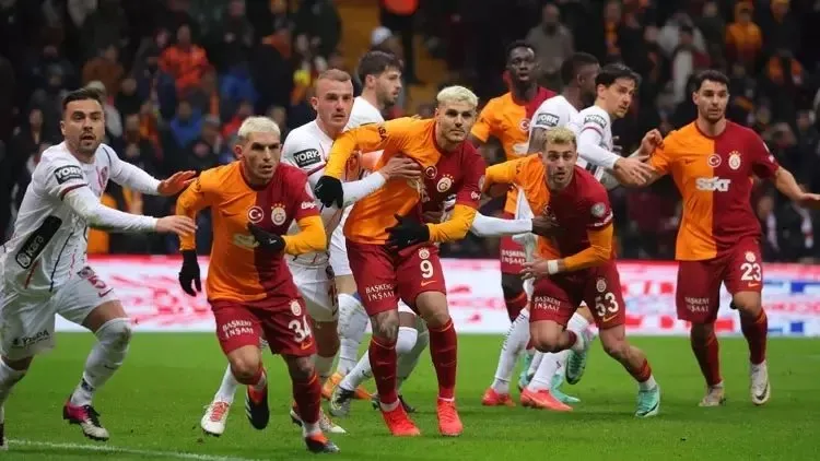 Ertelenen Galatasaray-Gaziantep FK Maçı Bugün mü? Ne Zaman? Saat Kaçta Başlayacak?