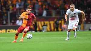 Trendyol Süper Lig’in 3. hafta erteleme karşılaşması olan Galatasaray –
