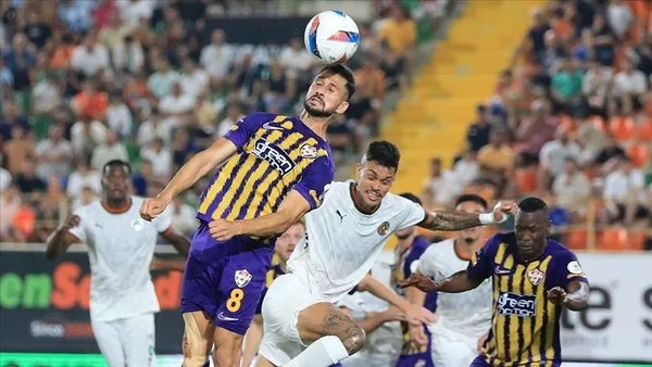 CANLI MAÇ İZLE Kasımpaşa - Fenerbahçe Maçı ŞİFRESİZ beIN Sports, CBC Sport, Taraftarium24, Selçuk Sports HD, Kasımpaşa - Fenerbahçe Justin TV, İdman TV kanalından bedava izle