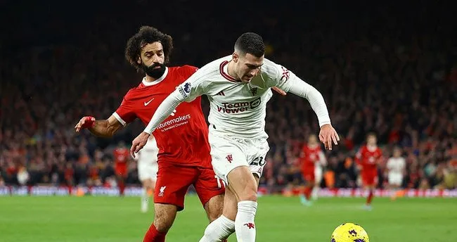 Manchester United - Liverpool Maçı CANLI İZLE! Manchester United - Liverpool Maçı beIN Sports 3 CANLI YAYIN kanalından İZLE!