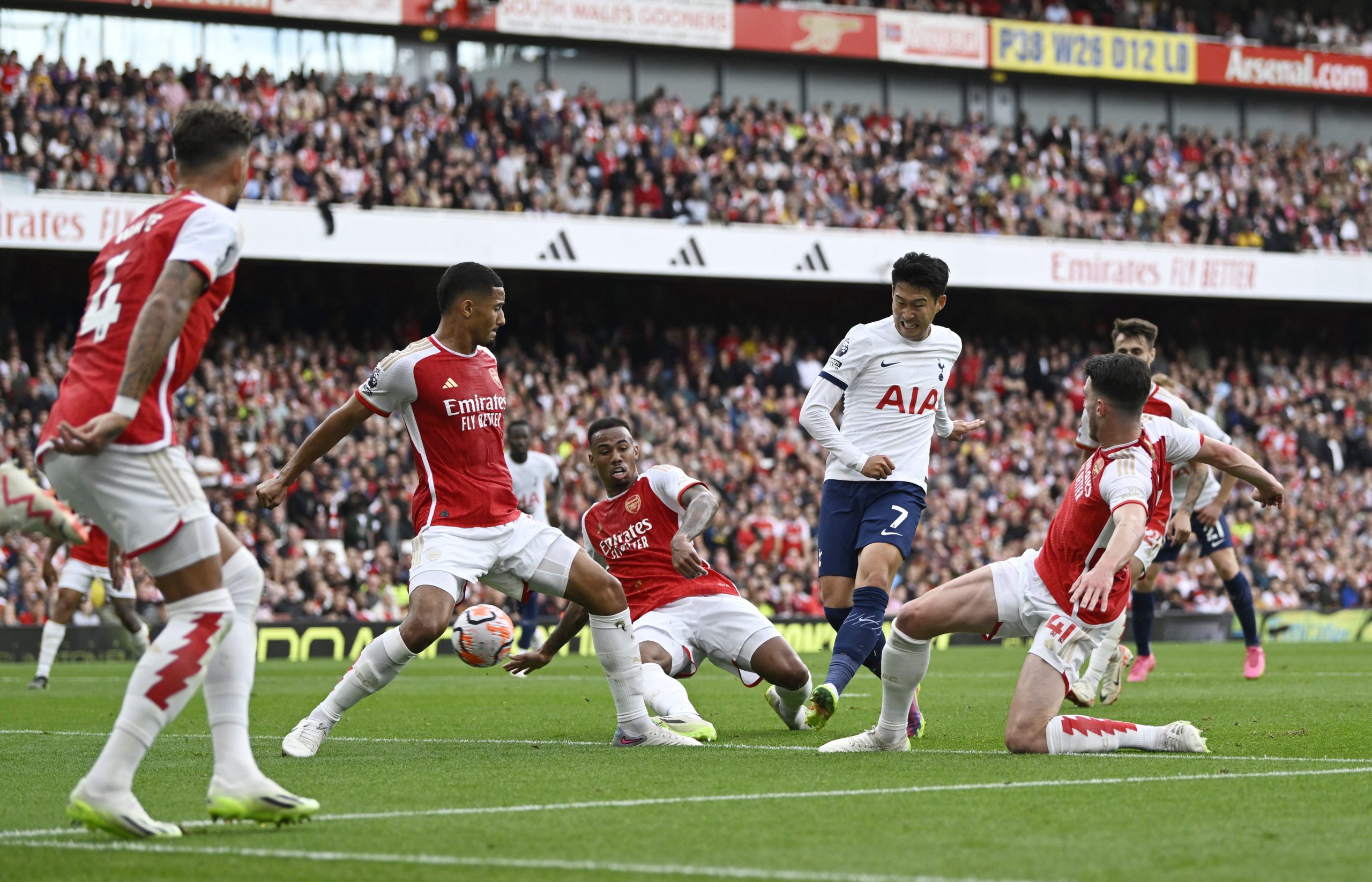 CANLI MAÇ İZLE Tottenham Arsenal Maçı ŞİFRESİZ beIN Sports 3, CBC Sport, Taraftarium24, Selçuk Sports HD, Tottenham Arsenal Justin TV, İdman TV kanalından bedava izle