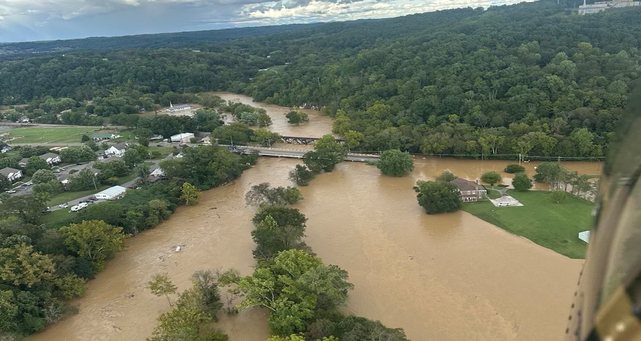 ABD’nin Florida eyaletinde karaya çıkan ve komşu Georgia ile Güney