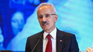 Ulaştırma ve Altyapı Bakanı Abdulkadir Uraloğlu, Samsun il ziyareti kapsamında