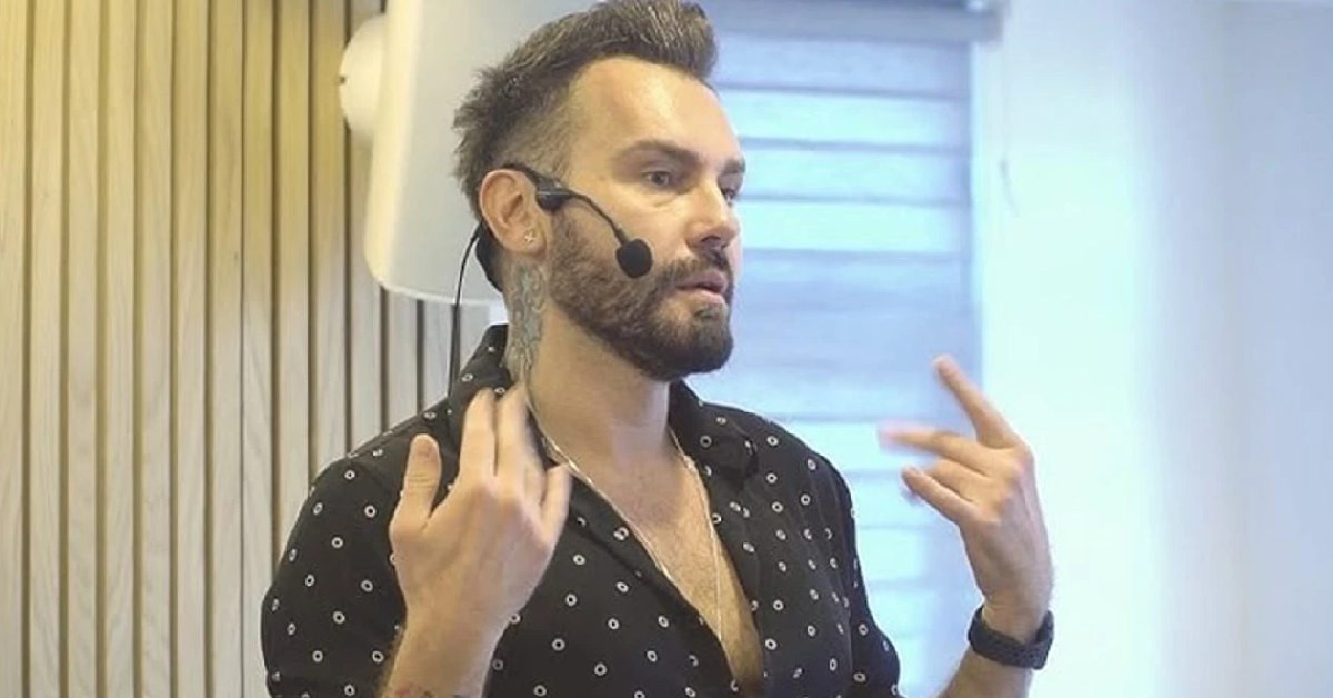 Makyaj Artisti Alp Kavasoğlu'nun Ölüm Nedeni Açıklandı mı, Pankreas Kanseri Miydi?