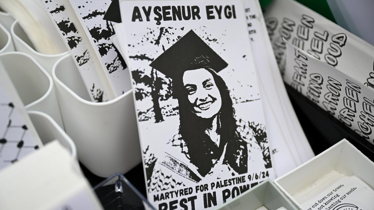 ayşenur ezgi eygi