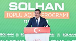 Cumhurbaşkanı Yardımcısı Cevdet Yılmaz, toplu açılış törenine katılmak üzere Bingöl’ün