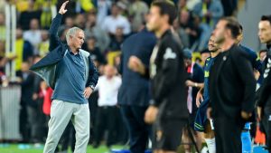 Süper Lig’in 6. haftasında futbolseverlerin merakla beklediği Fenerbahçe-Galatasaray derbisi, Kadıköy’de