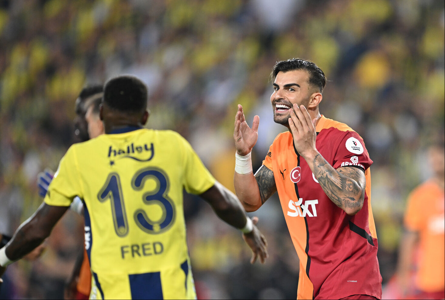 Fenerbahçe-Galatasaray Derbisi Ardından Spor Yazarlarından Olay Yorumlar! Bakın Neler Dediler?