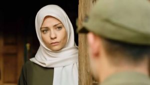 Bizim Hikaye filmi reklamsız sansürsüz tek parça full İZLE! 80’lerin