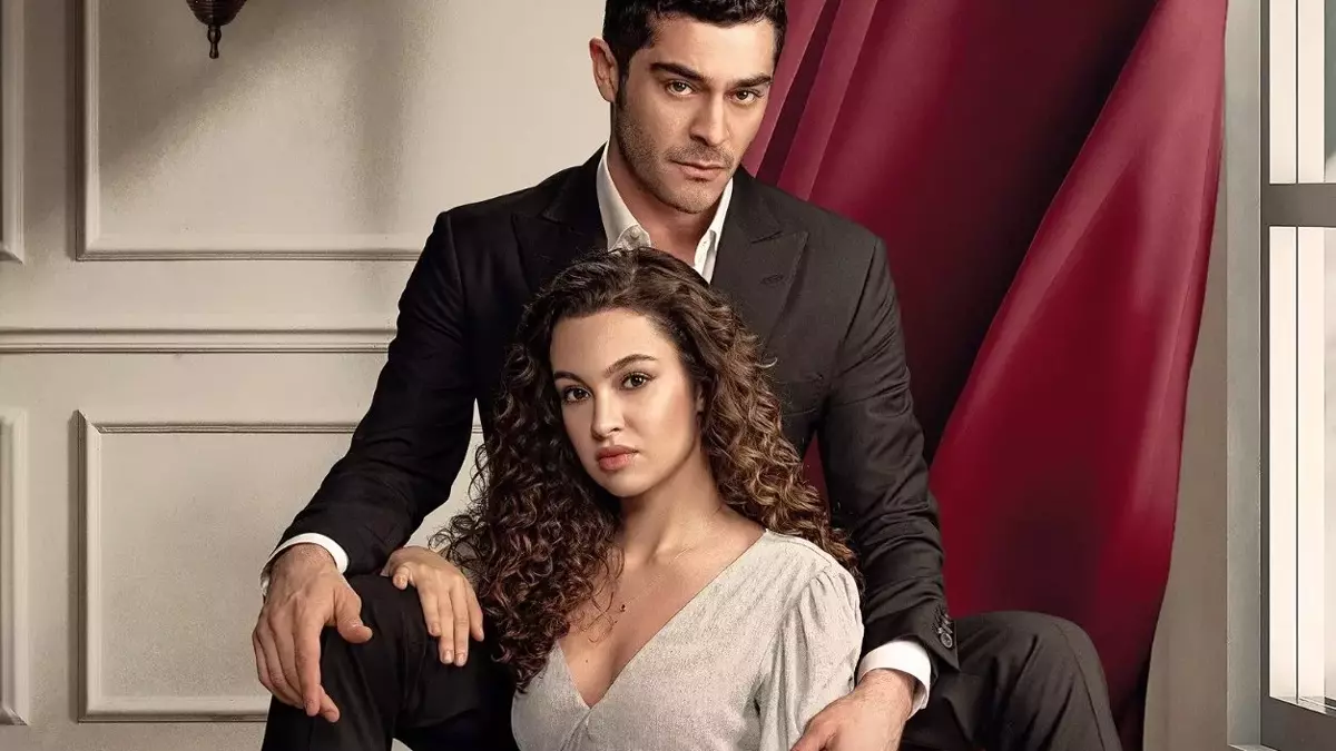   Bir Gece Masalı dizisi, hem oyuncu kadrosu hem de