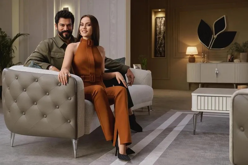 Burak Özçivit'ten Samimi Açıklamalar: “Aile Benim İçin Her Şeydir”