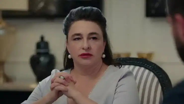 Esra Dermancıoğlu kimdir