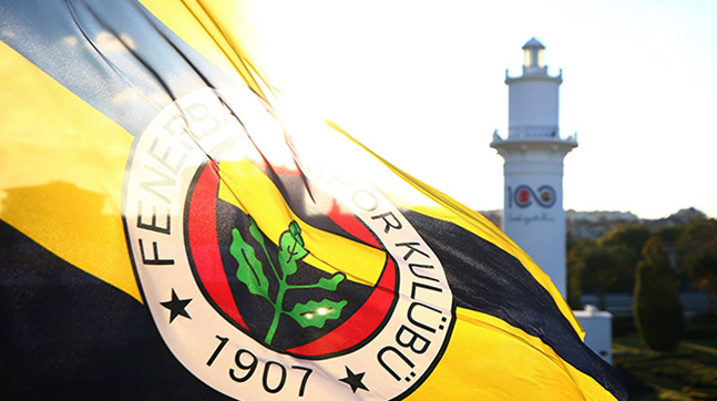 Fenerbahçe‘nin 2024-2025 sezonu kadrosu, hem deneyimli hem de genç yetenekli