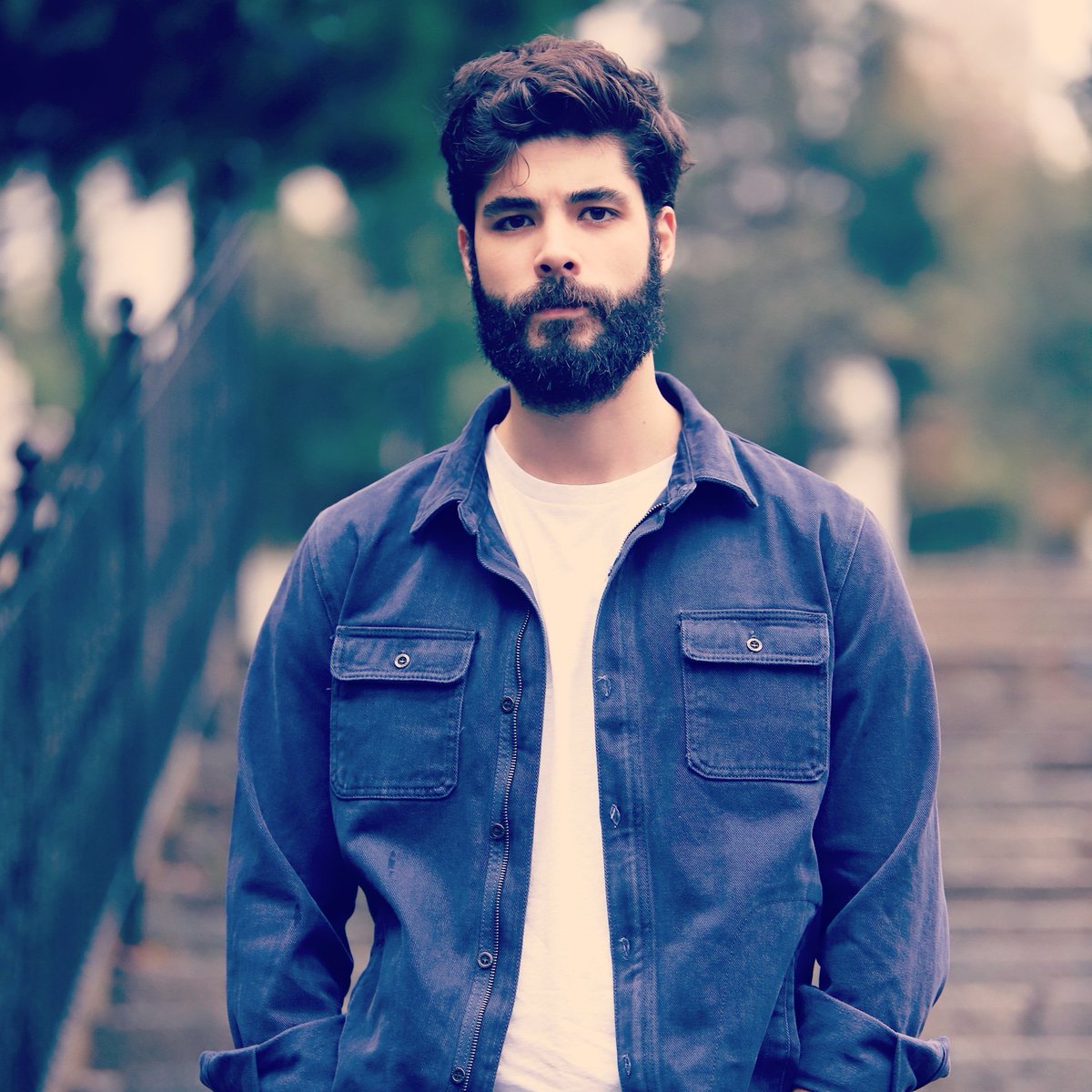 Siyah Kalp Esat Kimdir, Gerçek Adı Nedir? Genco Özak Boyu, Kilosu, Kaç Yaşında, Nereli, Sevgilisi Kim, Hangi Dizi ve Filmlerde Yer Aldı?