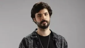 &nbsp; Show TV’nin heyecanla takip edilen dizisi “Siyah Kalp“, karakterleri