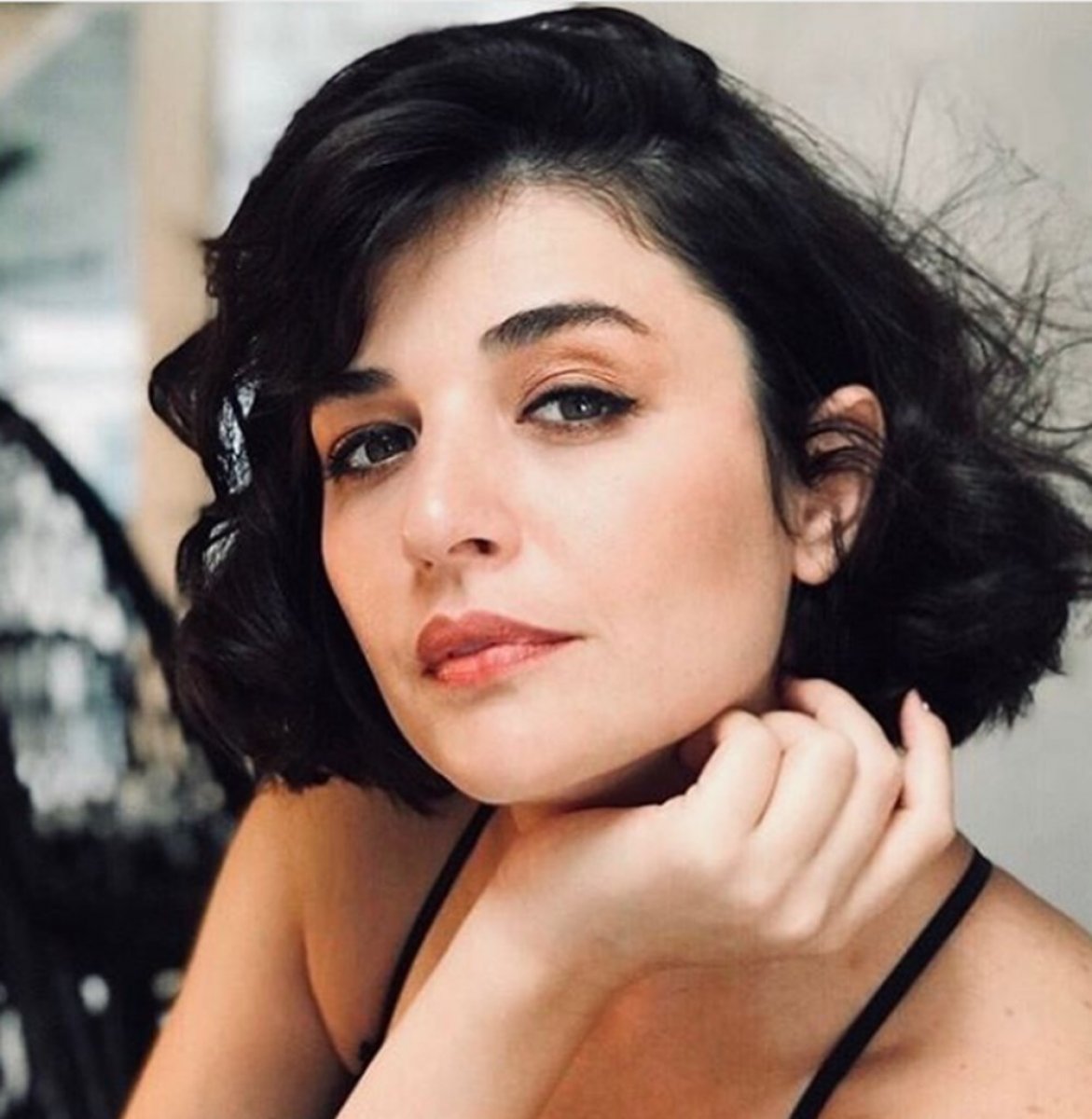 Leyla Dizisi Nur Kimdir, Gerçek Adı Nedir? Gonca Vuslateri Boyu, Kilosu, Kaç Yaşında, Evli mi ve Hangi Dizilerde Oynadı?