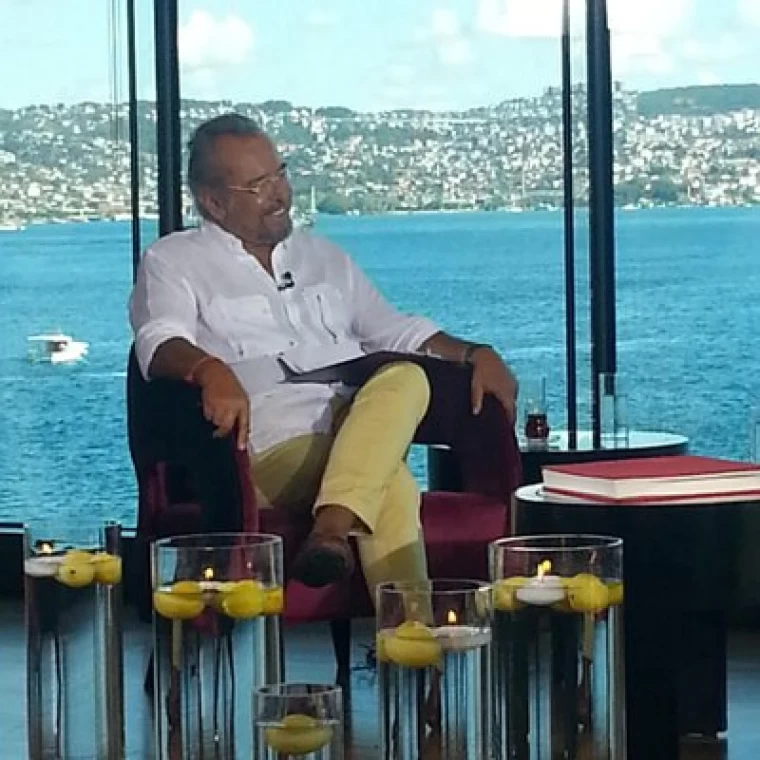 Güneri Cıvaoğlu Hayatını Kaybetti! Güneri Cıvaoğlu Kimdir, Neden Öldü?