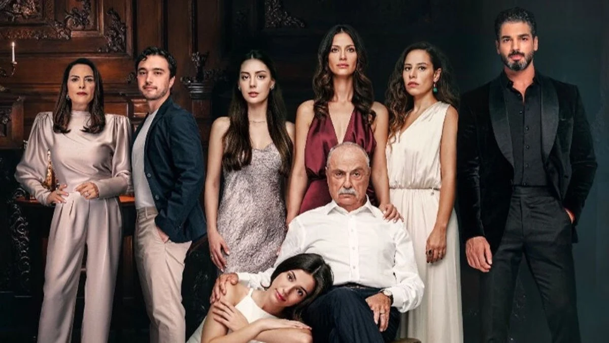 &nbsp; ATV ekranlarında yayın hayatına yeni başlayan Kara Dut dizisi,