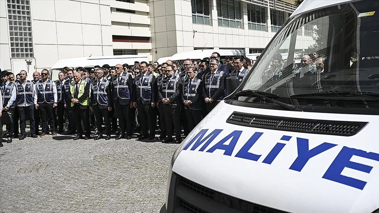 Bakan Şimşek, enflasyon düzeltmesi uygulamasına yönelik çalışmaya ilişkin değerlendirmede bulundu.