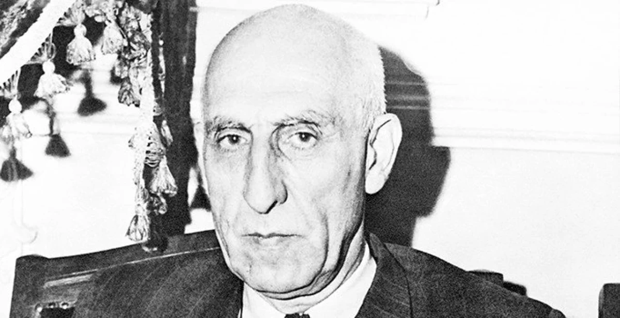İran tarihinin kritik bir dönemi olan Musaddık dönemi, petrolün millileştirilmesi