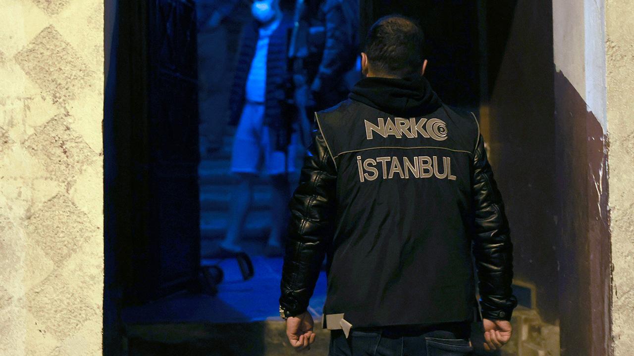 İçişleri Bakanı Ali Yerlikaya, sosyal medya üzerinden uyuşturucu madde ticareti