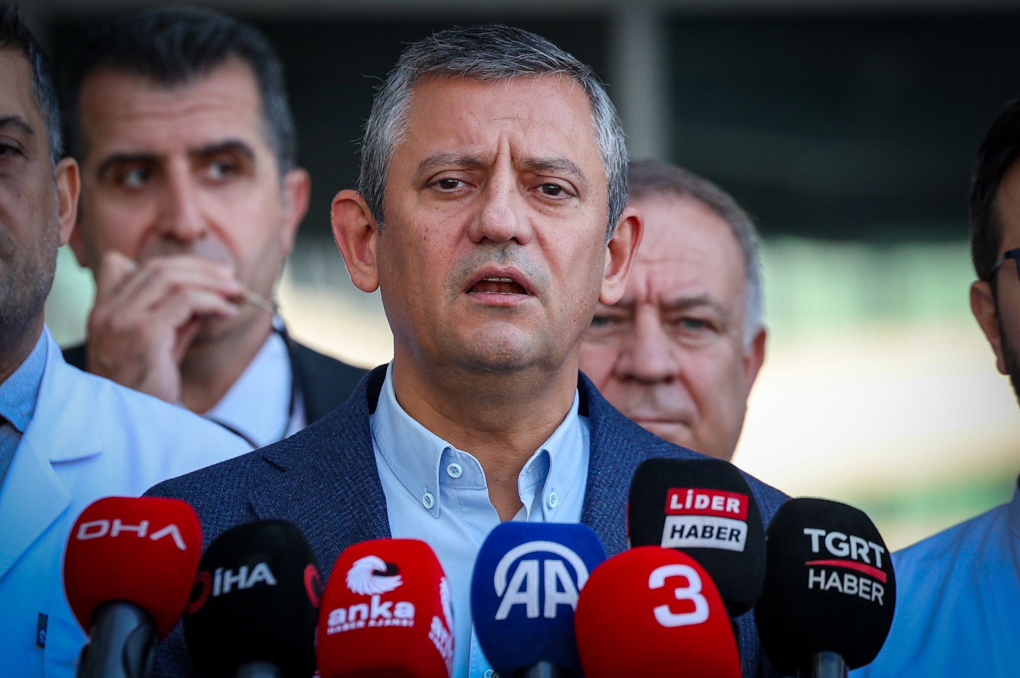 CHP Genel Başkanı Özgür Özel, Esenyurt’ta açıklamalarda bulundu. Esenyurt Belediyesi’ne
