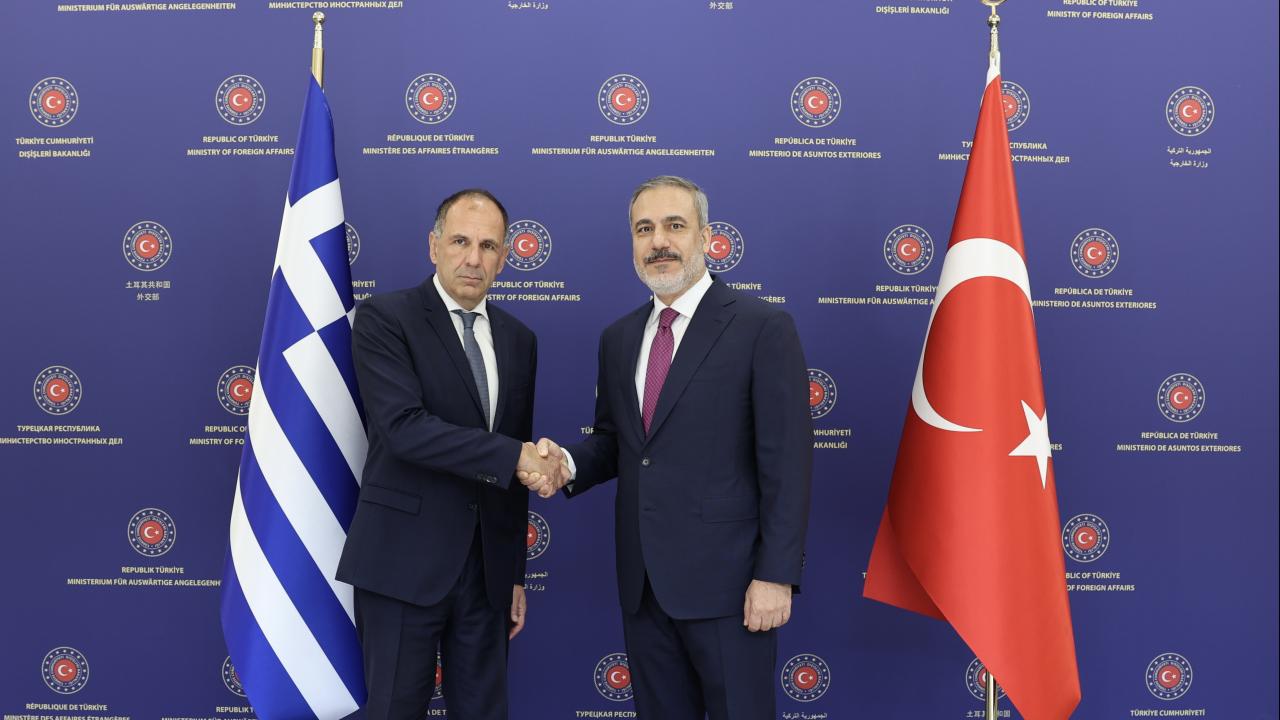 Yetkililerden edinilen bilgiye göre, Dışişleri Bakanı Hakan Fidan, Yerapetritis’in 5