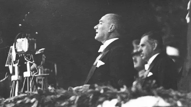 Bu Yıl 10 Kasım’ın Kaçıncı Yıl Dönümü? 10 Kasım 2024 Atatürk’ün Vefatı Üzerinden Kaç Yıl Geçti?