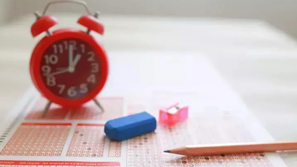 2025 ÖSYM Sınav Takvimi: YKS Hangi Ayda ve Ne Zaman? 2025 AYT ve TYT Sınavı Tarihi Belli Oldu!