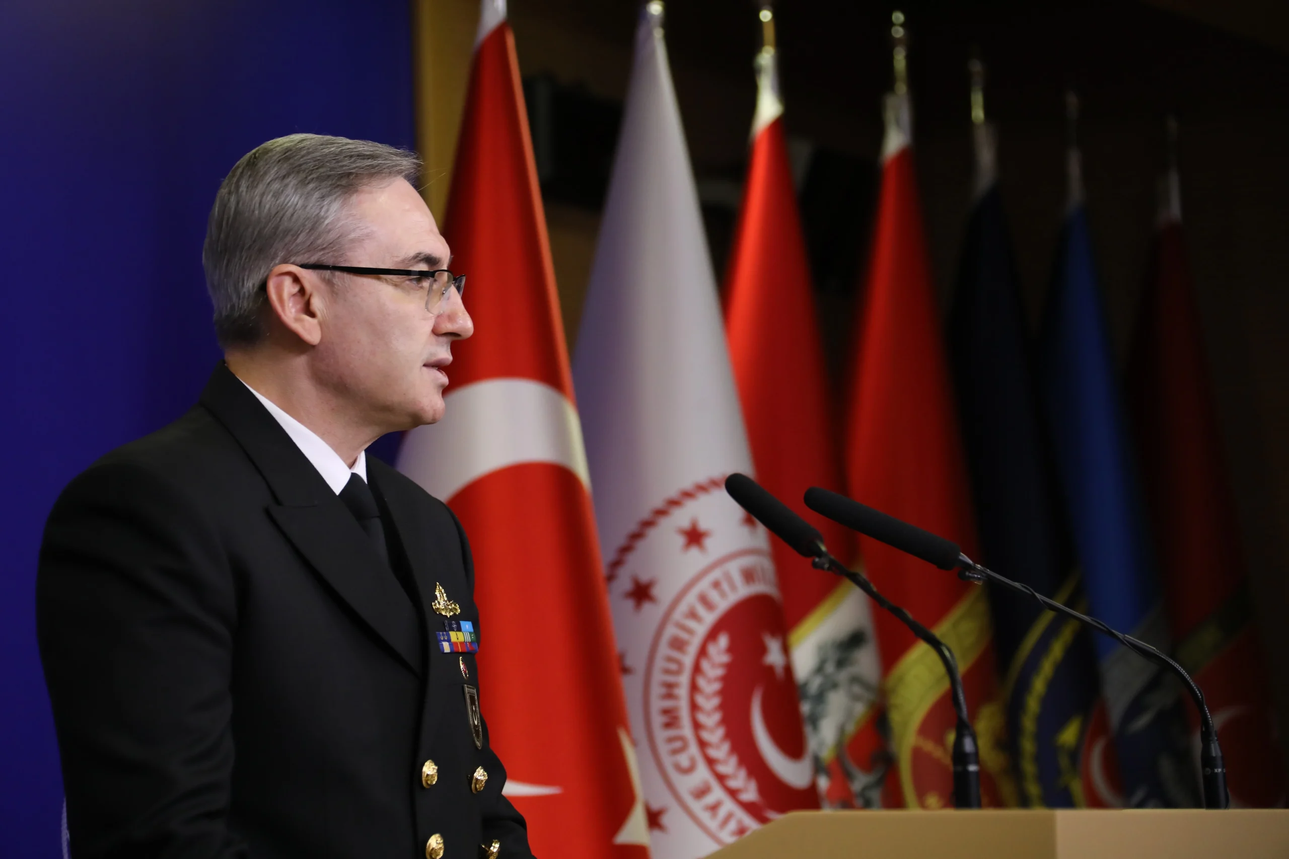 Milli Savunma Bakanlığı kaynakları, gündeme ilişkin değerlendirmelerde bulundu, soruları yanıtladı.