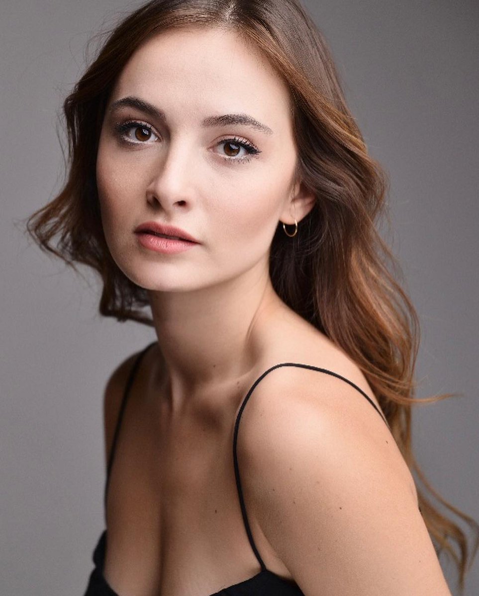 Reminder Umay Kimdir? Başak Gümülcinelioğlu Göçmen mi, Ailesi Kim, Sevgilisi Kim, Boyu Kaç, Yaşı Kaç, Estetiksiz Hali, Hangi Dizi ve Filmlerde Oynadı?