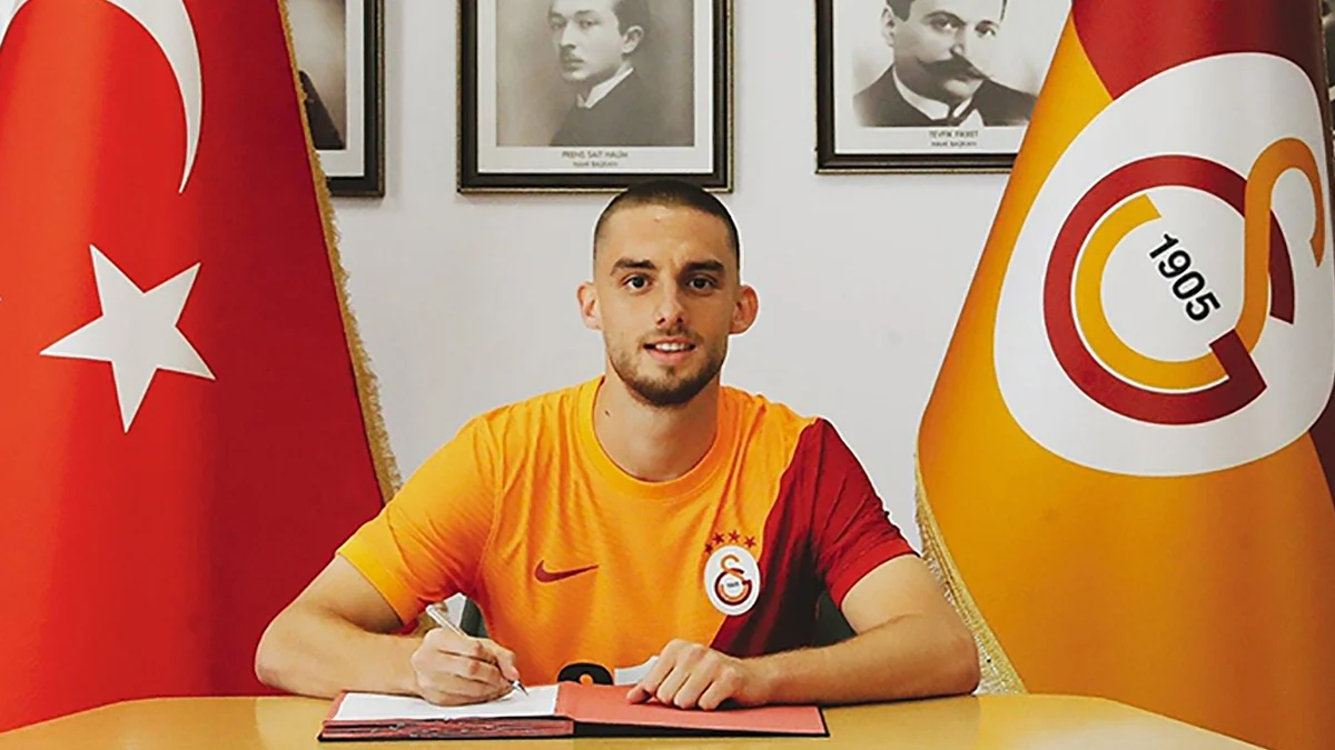 Galatasaray’ın 2021 yaz transfer döneminde kadrosuna kattığı genç orta saha