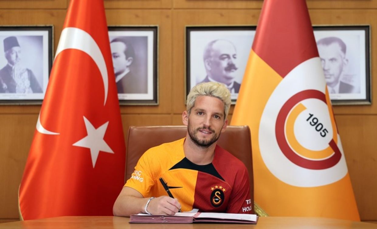 Galatasaray‘ın 2022 yaz transfer döneminde kadrosuna kattığı tecrübeli Belçikalı futbolcu