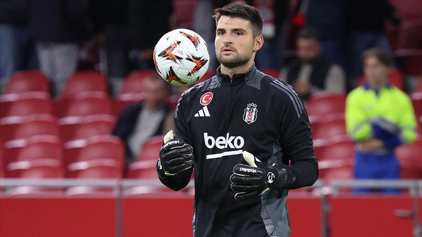 Beşiktaş’ın Kalecisi Ersin Destanoğlu Biyografisi: Aslen Nereli, Babası Kim, Boyu ve Kilosu Kaç, Kaç Yaşında, Hangi Takımlarda Oynadı?