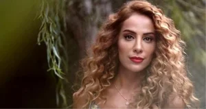 Annem Ankara dizisinde Seçil karakterini canlandıran Fatma Toptaş kimdir? Boyu,